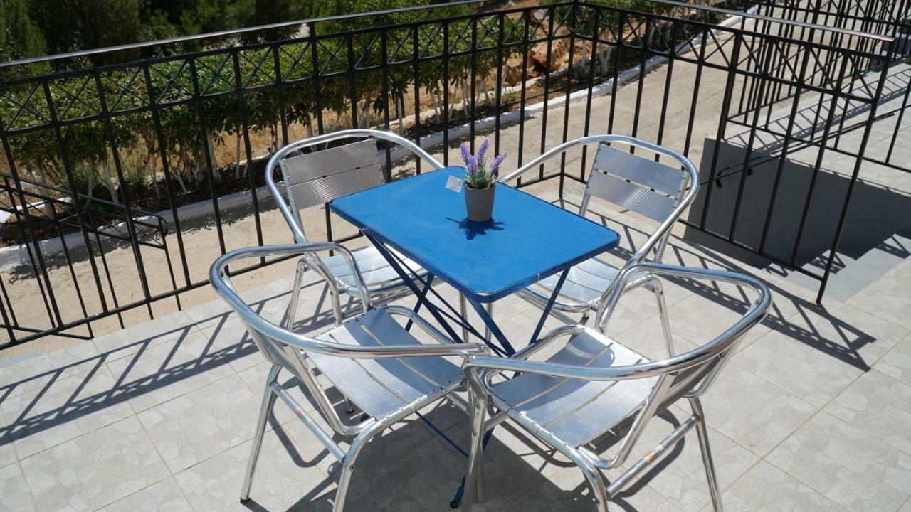Irene Family Apartment Symi Exteriör bild